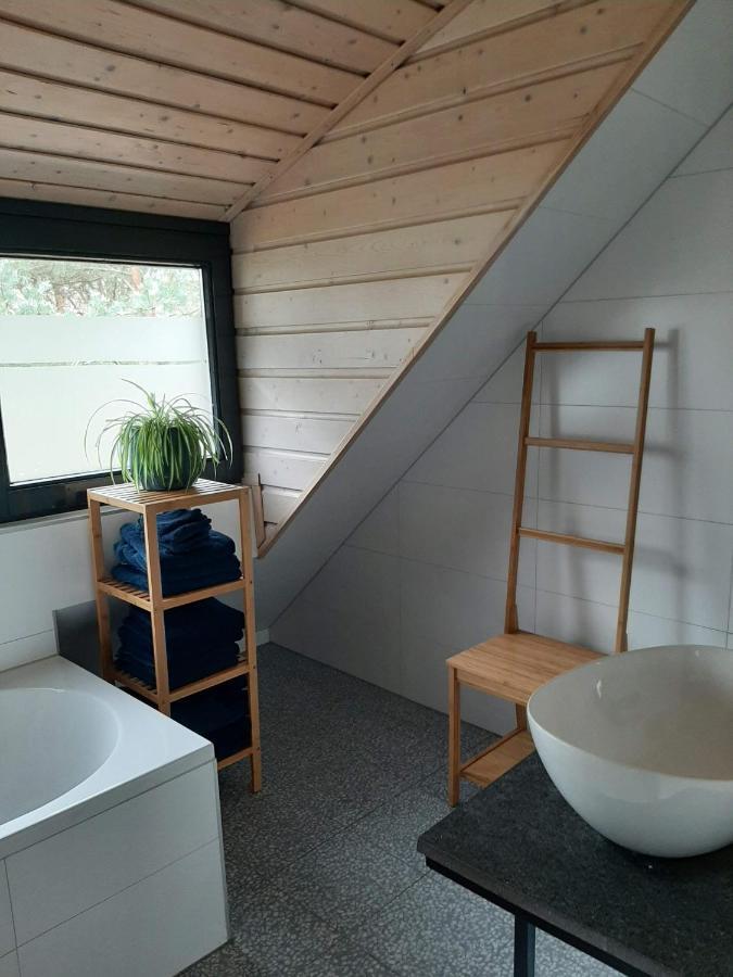 Vakantiehuis Met Hottub En Barrelsauna Ommen Exterior foto